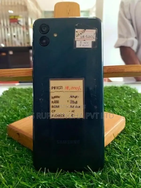 Samsung Galaxy A04 / 3GB 32GB (Used)