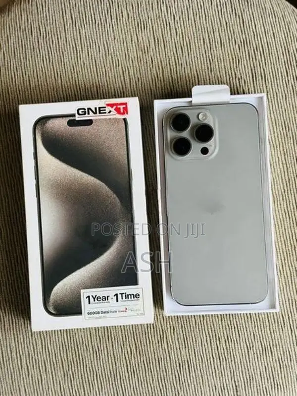 Apple iPhone 15 Pro Max 256GB (Used)