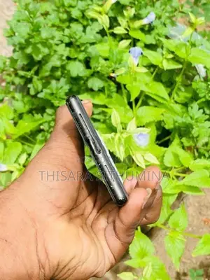 Google Pixel 6 (Used)