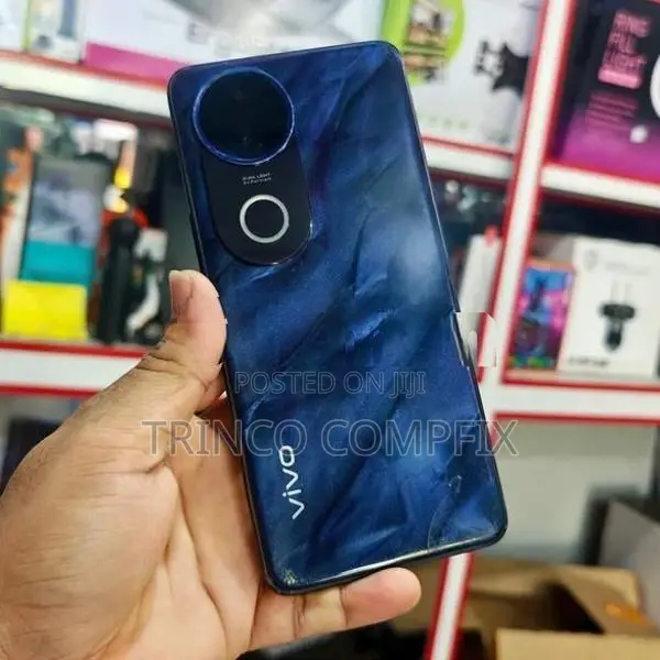 Vivo V50e (Used)