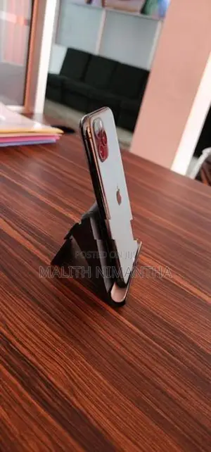 Apple iPhone 11 Pro (Used)
