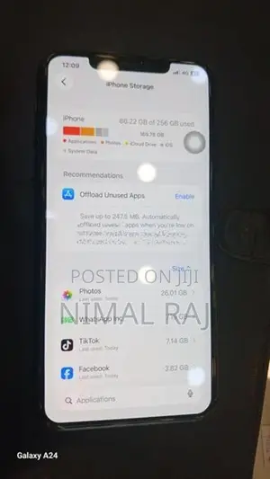 Apple iPhone 11 Pro Max (Used)