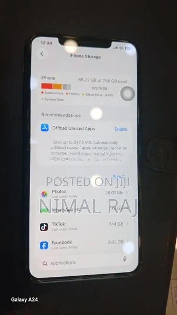 Apple iPhone 11 Pro Max (Used)