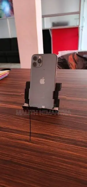 Apple iPhone 11 Pro (Used)