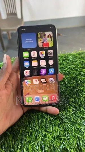 Apple iPhone XS Max (Used)