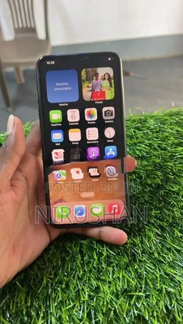 Apple iPhone XS Max (Used)