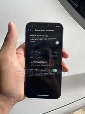 Apple iPhone XS (Used)