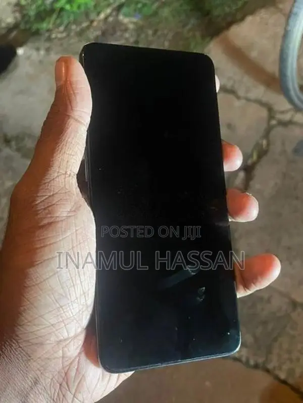 OnePlus 9 (Used)