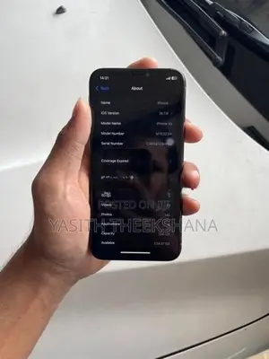 Apple iPhone XS (Used)
