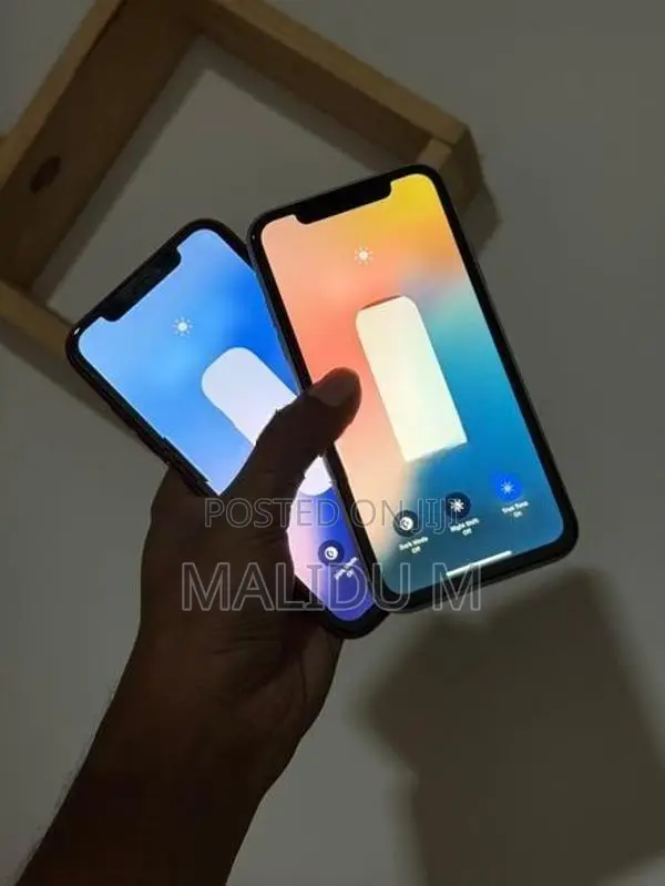 Apple iPhone XR 128GB (Used)