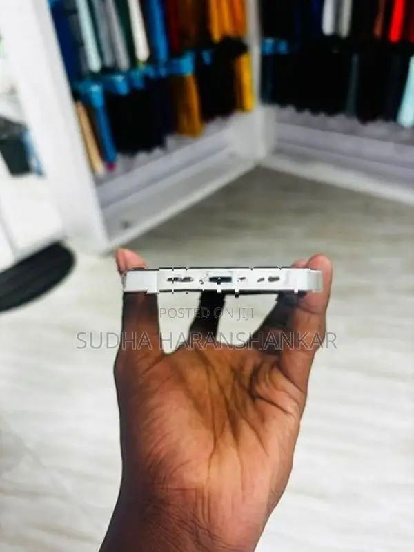 Apple iPhone 14 (Used)