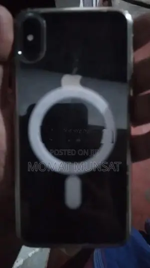 Apple iPhone 8 (Used)