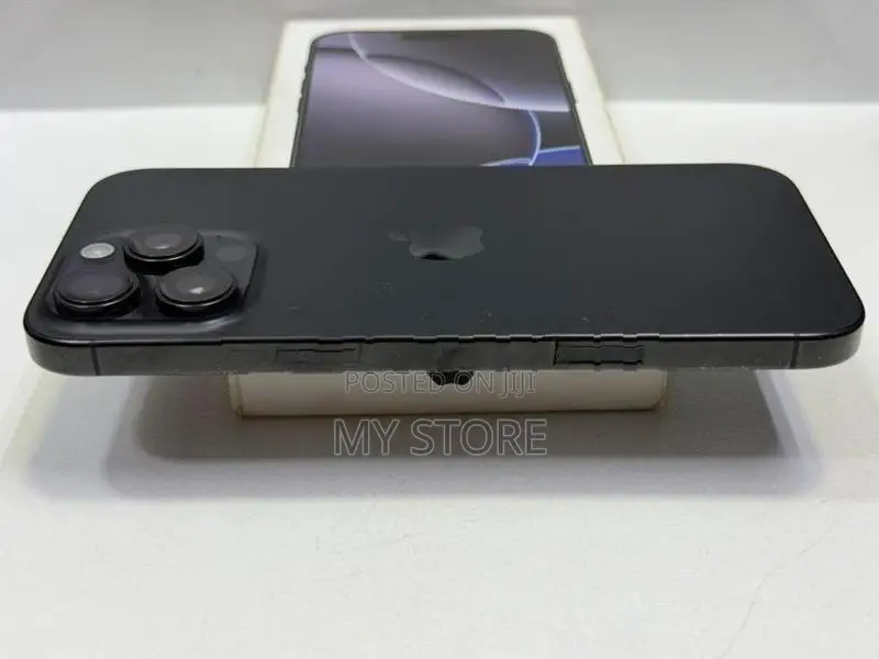 Apple iPhone 16 Pro Max 256GB (Used)