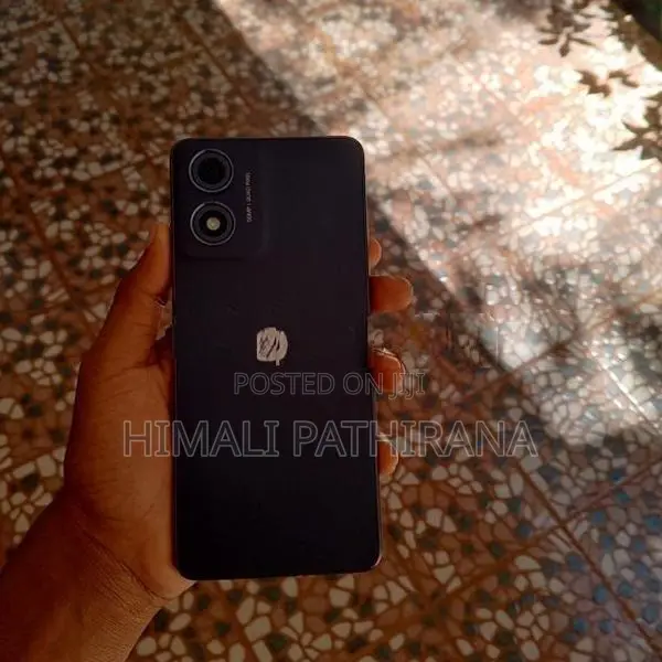Moto G04s (Used)