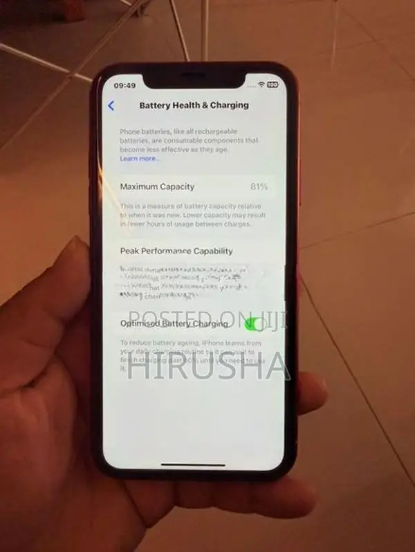 Apple iPhone 11 red 128GB (Used)