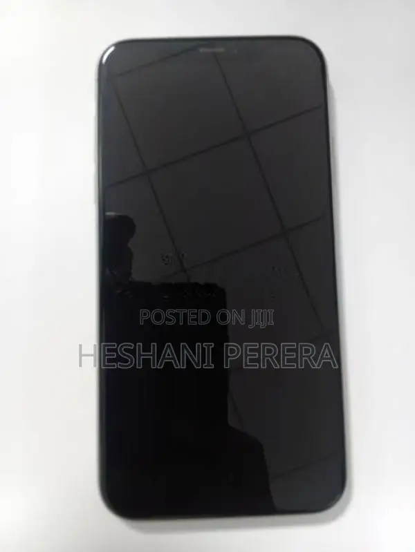 Apple iPhone 11 (Used)