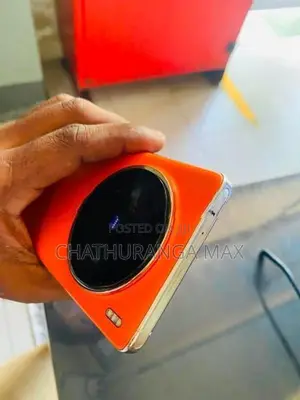 Vivo X100 Pro 165000.00 (Used)