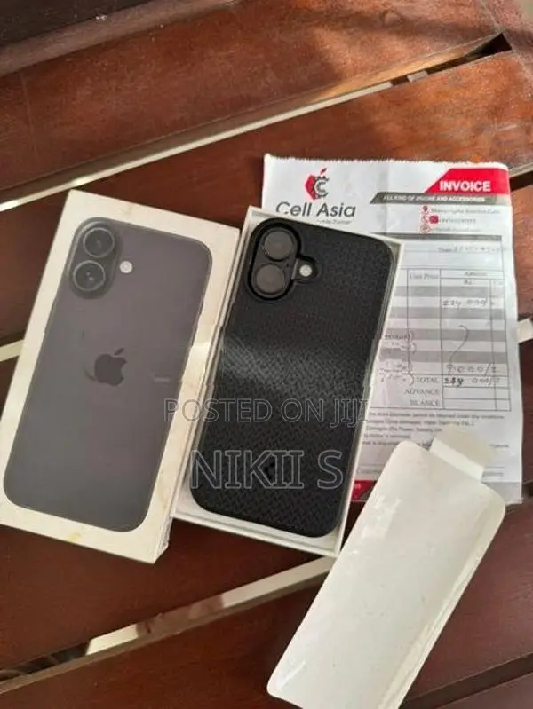 Apple iPhone 16 (Used)