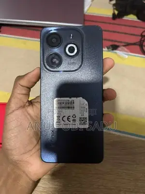 Infinix Smart 8 (Used)