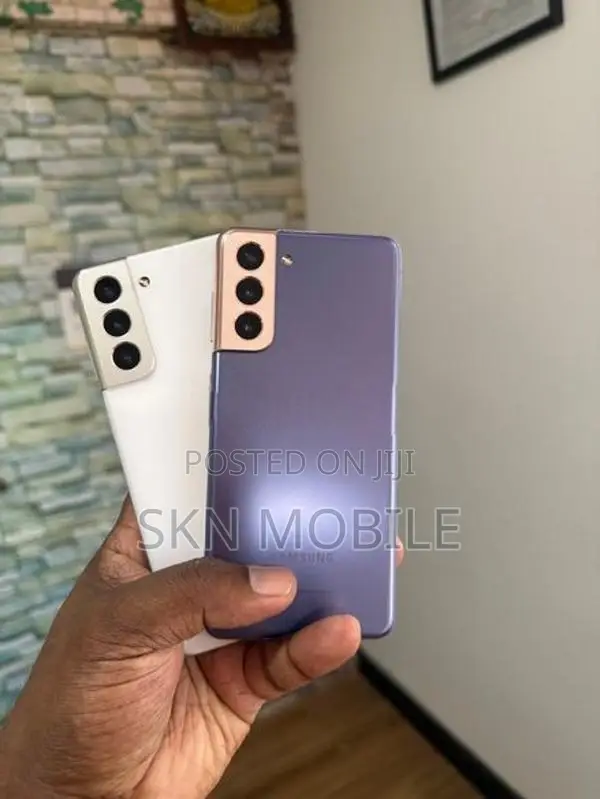 Samsung Galaxy S21 8GB 256GB 5G (Used)