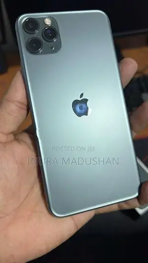 Apple iPhone 11 Pro Max (Used)