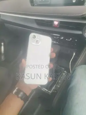 Apple iPhone 15 (Used)