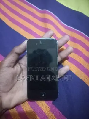 Apple iPhone 4S (Used)