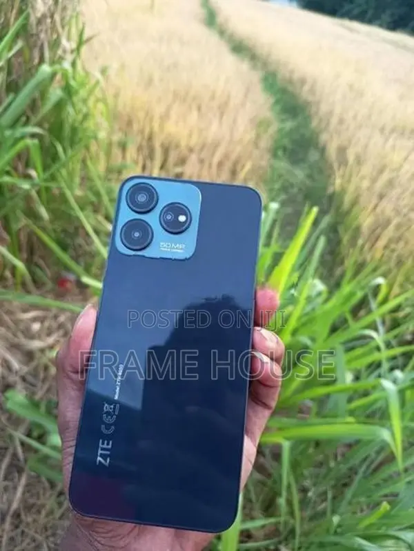 ZTE Blade V50 (Used)