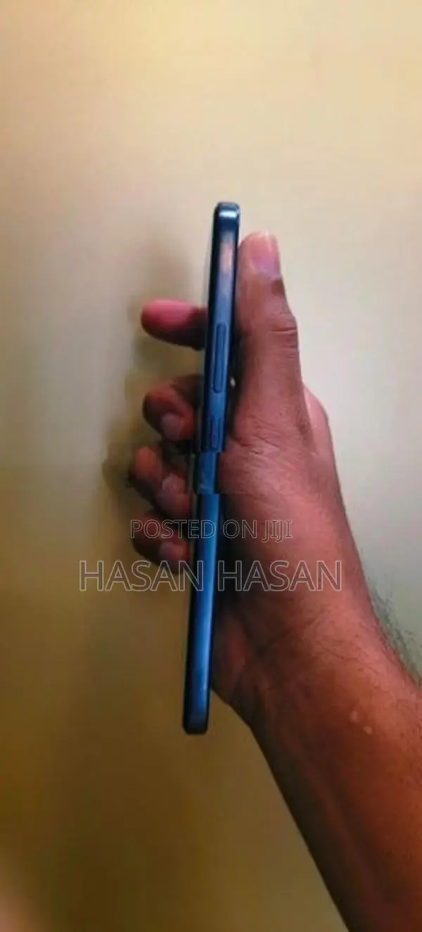 Oppo f29 pro 5G (Used)