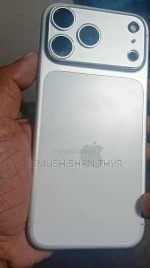 Apple iPhone 17 Pro Max (Used)