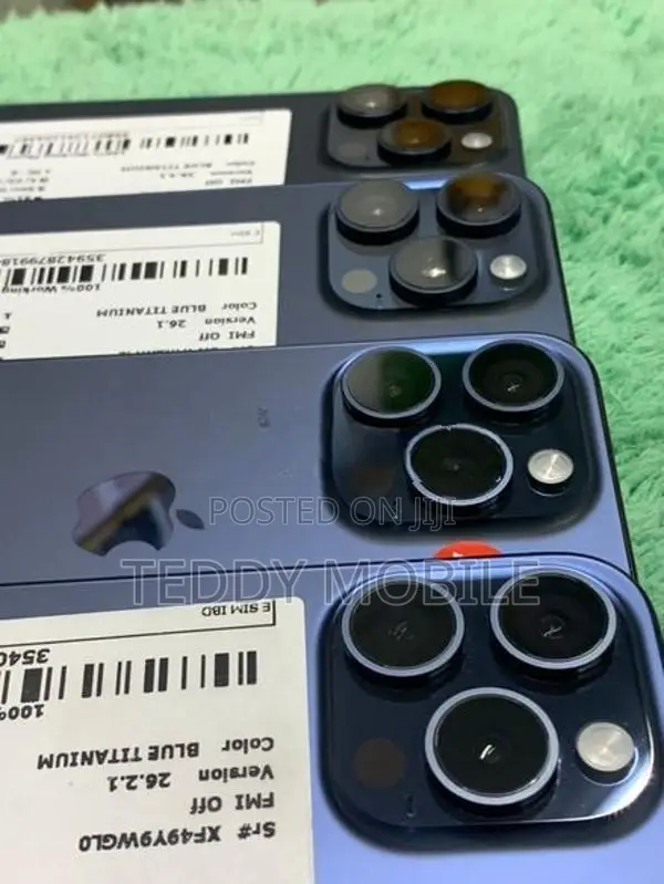 Apple iPhone 15 Pro Max 256GB (Used)