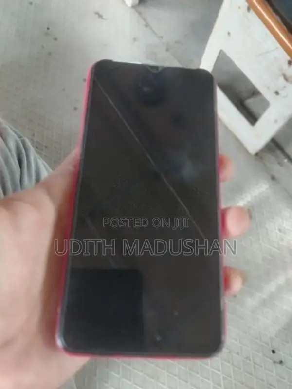 Samsung Galaxy A10 (Used)