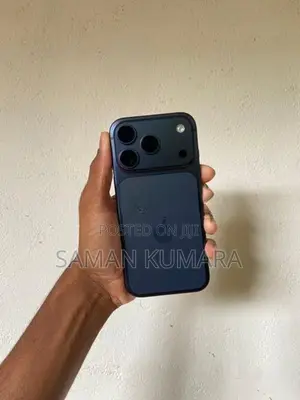 Apple iPhone 17 Pro 256GB (Used)