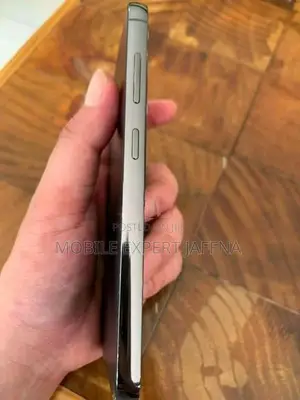 Samsung Galaxy S23 128GB (Used)