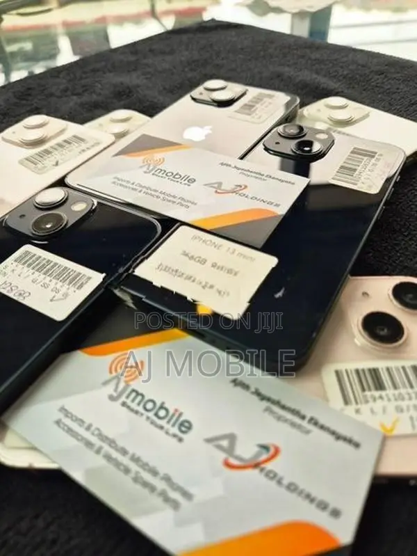 Apple iPhone 13 128GB (Used)