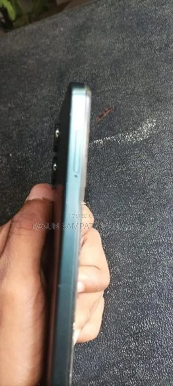 Vivo Y04 (Used)