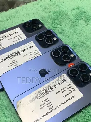 Apple iPhone 15 Pro Max 256GB (Used)