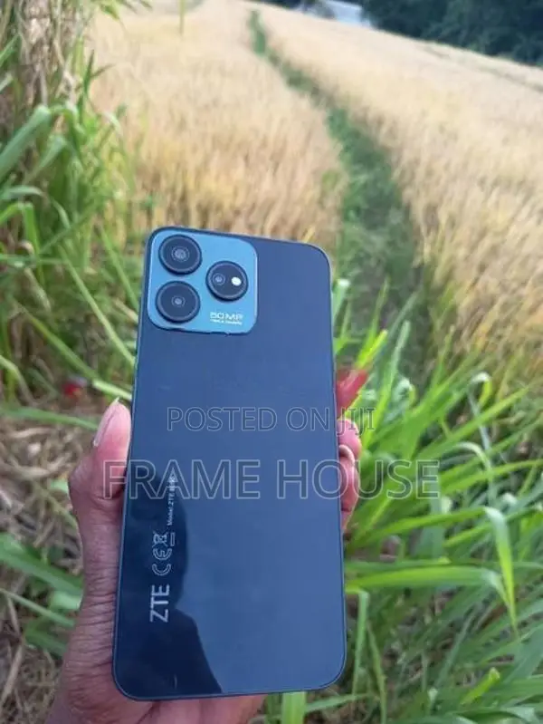 ZTE Blade V50 (Used)