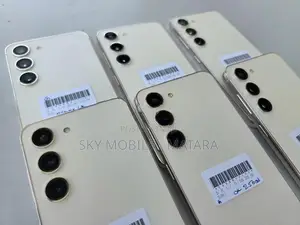 Samsung Galaxy S23 256GB (Used)