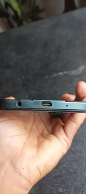 Vivo Y04 (Used)