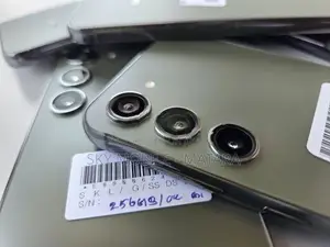 Samsung Galaxy S23 256GB (Used)