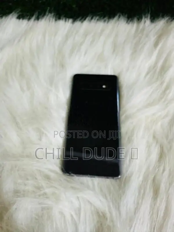 Samsung Galaxy S10 128GB (Used)