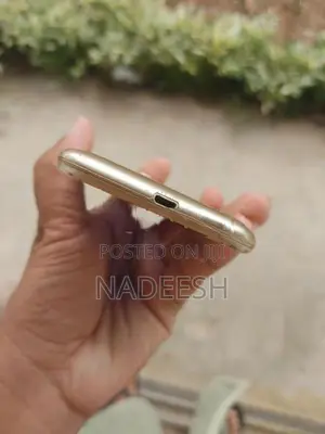 Huawei mobile phone (Used)