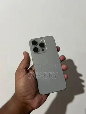 Apple iPhone 15 Pro (Used)