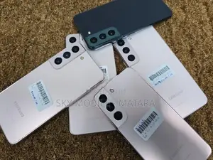 Samsung Galaxy S22 256GB (Used)
