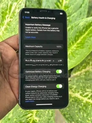 Apple iPhone XS 256gb gold colour (Used)