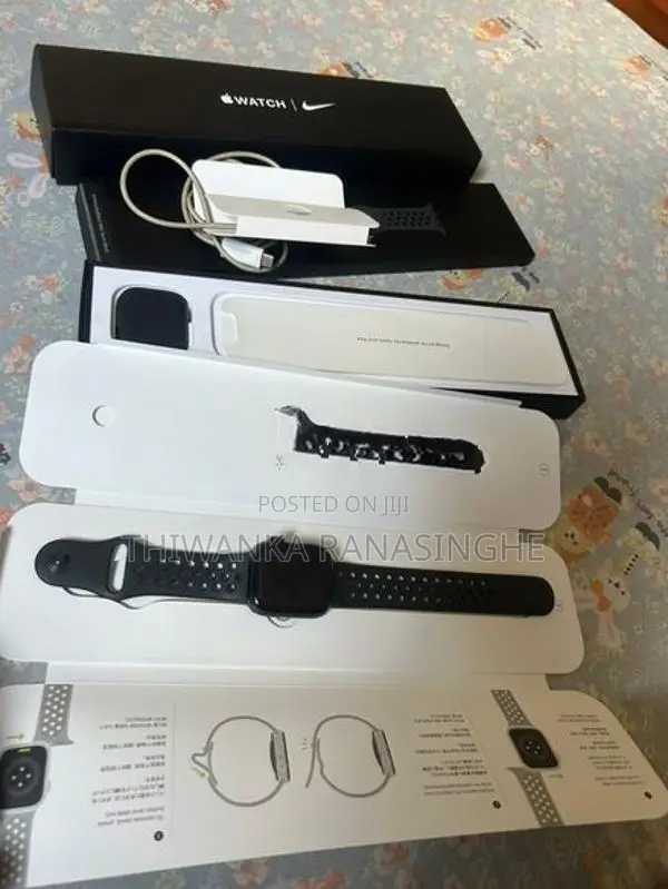 Apple Watch Series 7 Nike Edition
