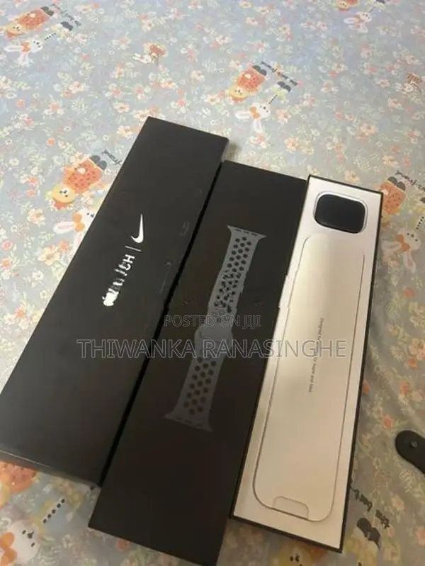 Apple Watch Series 7 Nike Edition