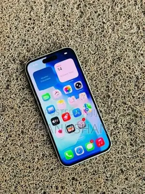 Apple iPhone 15 128GB (Used)