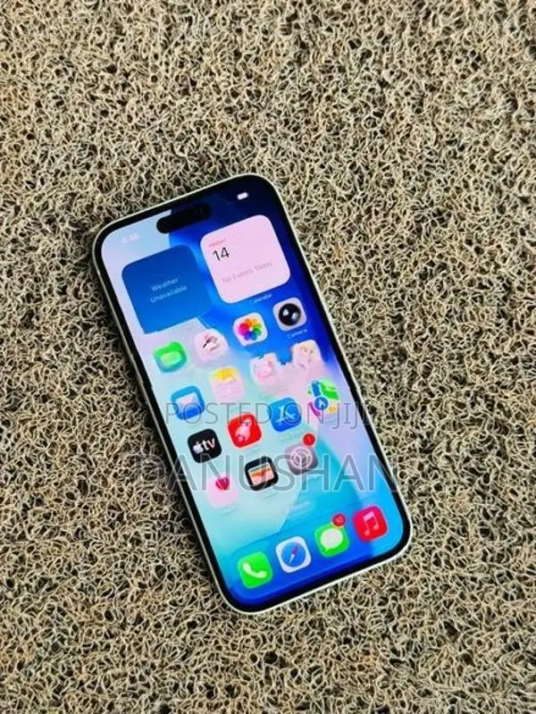 Apple iPhone 15 128GB (Used)